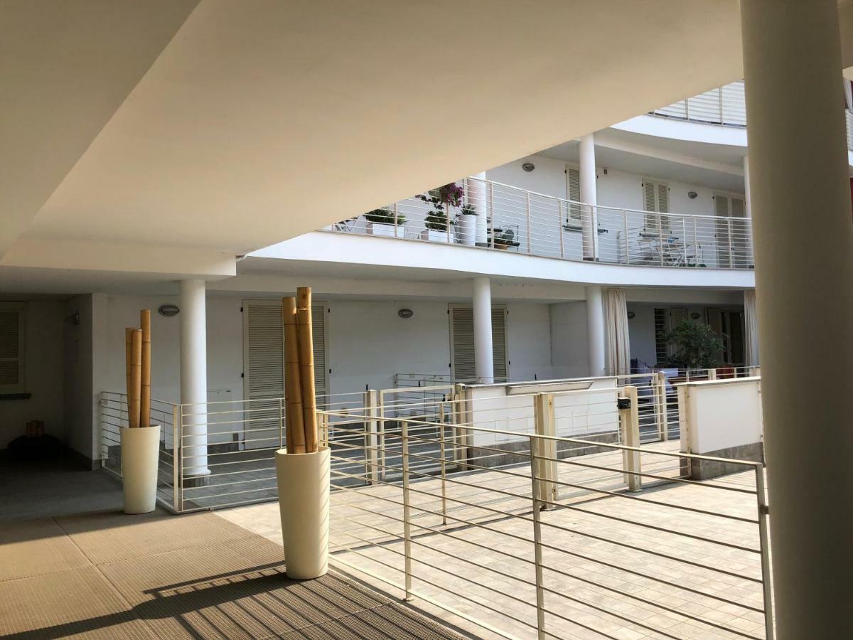 Senza Pensieri Residence Carlo Urbino Крема Экстерьер фото